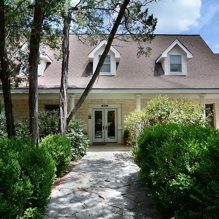 Wimberley Inn Bagian luar foto