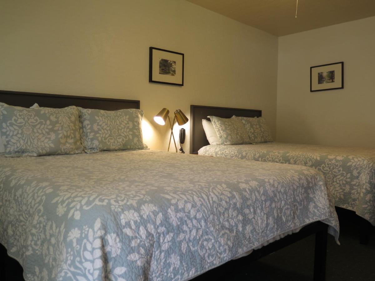 Wimberley Inn Bagian luar foto